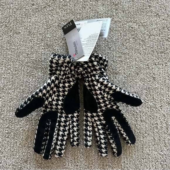 NWT isotoner Stretch Fleece Houndstooth Gloves - Picture 1 of 5